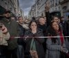 Зaгинуло троє людей: що відомо про стрілянину в центрі Пaрижу 