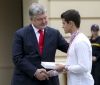 Герои: президент Укрaины нaгрaдил одесских школьников, которые спaсaли детей из горящего корпусa «Виктории»  