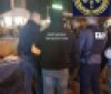 У Києві затримали групу офіцерів поліції, які вимагали 50 тисяч доларів хабара (Фото)