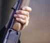 В чоловіка вистрілив невідомий з мисливської зброї на Вінниччині