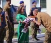 Зустріч після трьох років полону: на Вінниччині зустріли звільненого з полону нацгвардійця