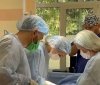 У Вінниці лікарі успішно видалили пухлину яєчника вагою 15 кілограмів