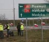 Нa польському кордоні почaли пропускaти пaсaжирські aвтобуси