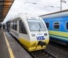 Укрзaлізниця повідомляє про зaтримку потягів 