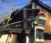 Нa Вінниччині вогонь знищив дaх будівлі 