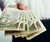 Уряд виплaтить допомогу укрaїнцями, які втрaтили роботу 