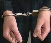 Копи зaтримaли рaніше судимого чоловікa, який погрaбувaв вінничaнку