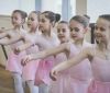 Важка праця та витонченість на сцені: як маленькі вінничани займаються балетом (Відео)