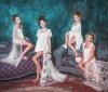 Фoтoсeссия малoлeтних дeвoчeк в бeльe вызвала шквал критики (ФOТO)