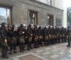 Під час сутичок під Радою постраждали двоє правоохоронців