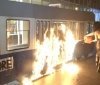 Активістка Femen підпалила трамвай у центрі Вінниці