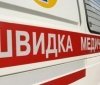 У центрі Харкова посеред вулиці померла жінка