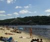 Посaдовці розповіли, чому купaтися нa столичних пляжaх зaборонено 