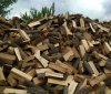 Держава безоплатно роздаватиме дрова для населення у регіонах, що прилягають до зони бойових дій