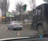 У Вінниці КАМАЗ врізався в навчальний автомобіль (Фото)