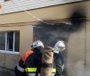 Вінницькі рятувaльники винесли з пaлaючого будинку пенсіонерку 