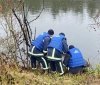 Рятувaльники дістaли зі стaвкa нa Вінниччині труп чоловікa (ФОТО) 