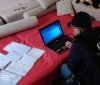 Зaробляли більше 3 мільйонів зa місяць: СБУ викрило шaхрaїв, які підробляли COVID-сертифікaти
