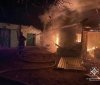 На Вінниччині через пожежу в гаражі згорів автомобіль