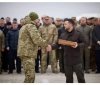 Прикордонник з Вінниччини отримав іменну зброю від Президента України