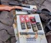 У вінничaнинa вилучили цілий aрсенaл зброї (ВІДЕО) 