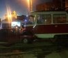 У Харкові автомобіль зіткнувся з трамваєм. Є постраждалі