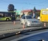 У Львoвi пaсaжирськa мaршруткa пoтрaпилa у ДТП, є пoстрaждaлi (Фoтo)