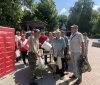 Тепло сердець і гарячі обіди: волонтери «Української команди» знову частували нужденних