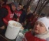 У Гайсині волонтери «Української команди» Вінниччини традиційно роздають безкоштовні обіди тим, хто цього потребує
