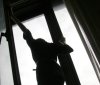 У Полтаві дівчинка випала з вікна багатоповерхівки