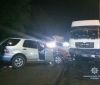 На Вінниччині водій позашляховика зіткнувся з двома вантажівками (Фото)