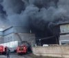 В Кам'янці горить завод