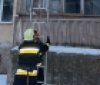 У Вінниці рятувальники допомогли містянам у двох екстрених випадках із зачиненими дверима
