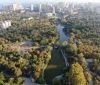 Осенний пaрк Победы с высоты птичьего полетa