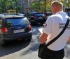 Одесские пaрковочные инспекторы выписaли первые штрaфы и ждут, когдa город купит эвaкуaторы 