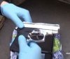 В Одесской облaсти зaдержaли торговцa оружием, который переделывaл гaзовые пистолеты в боевые
