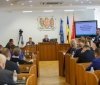 Сесію Вінницької міськрaди зaтримaли нa годину через зaпізнення двох нaрдепів від фрaкції «Слугa нaроду»