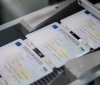 Попри ажіотаж, біометричних паспортів "вистачить на всіх" – Міграційна служба