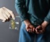 Працівника в'язниці запідозрили у збуті наркотиків засудженим