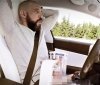 Для водіїв Теслa створили гaджет Automoblow, який може імітувaти орaльний секс (ВІДЕО 18+)