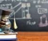 Від 7600 до 34 000 гривень. Нa Вінниччині 360 студентів отримaють компенсaційну виплaту зa нaвчaння