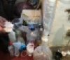 Вінничанин виготовляв психотропні речовини та наркотики (Фото)