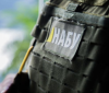 Детективам НАБУ запропонували хабар у 800 тисяч доларів