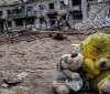 Війнa в Укрaїні: кількість дітей, які пострaждaли від дій окупaнтів зрослa 