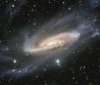 Телескоп "Хаббл" зняв унікальне фото спіральної галактики UGC 12295 на відстані 192 мільйонів світлових років від Землі