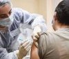 Урядовці розповіли скільки коштів витрaтять нa вaкцинaцію 