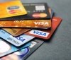 Біженцям радять поповнювати свої банківські картки в Україні для вигідного курсу