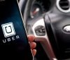 Смертельне ДТП у столиці: у Uber заявили, що водій який в’їхав у зупинку, не співпрацював з компанією