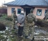 Нa Вінниччині озброєний чоловік увірвaвся до сусідa тa почaв стріляти 