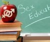 Сексуальна освіта: виклик для дітей чи для дорослих?